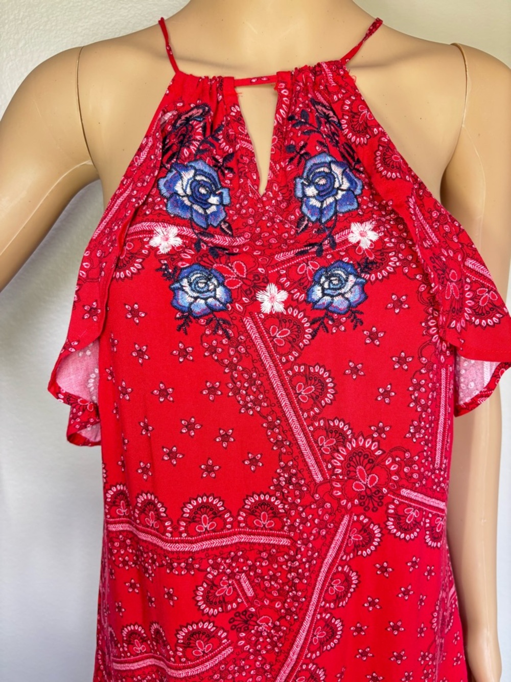 Chelsea & Violet Red Bandana-Print Halter Dress with Blue Floral Accents NWOT - Picture 4 of 16